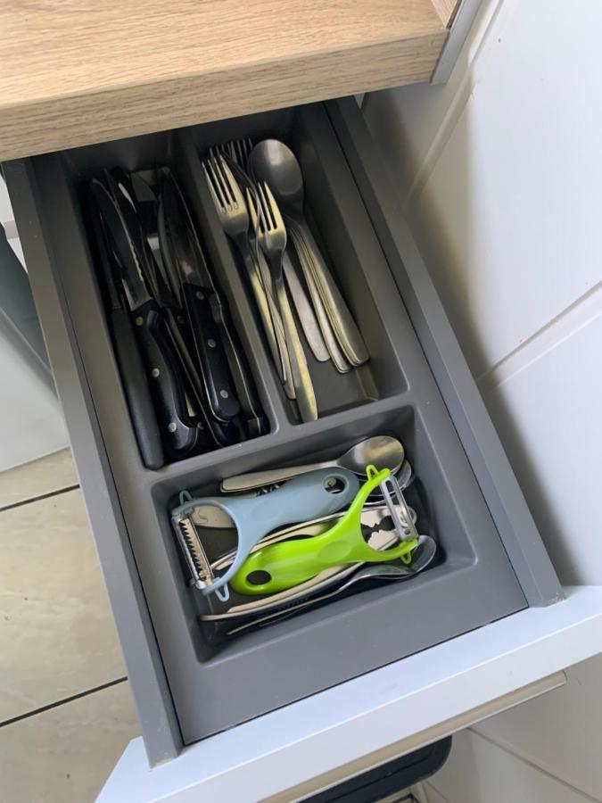 Resid Home 2 - Duplex Cosy Avec Parking Gratuit Saint-Leonard  Luaran gambar